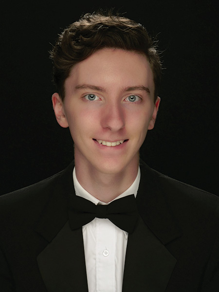29BJBQQ8 72W8 Alexander Miller Alex